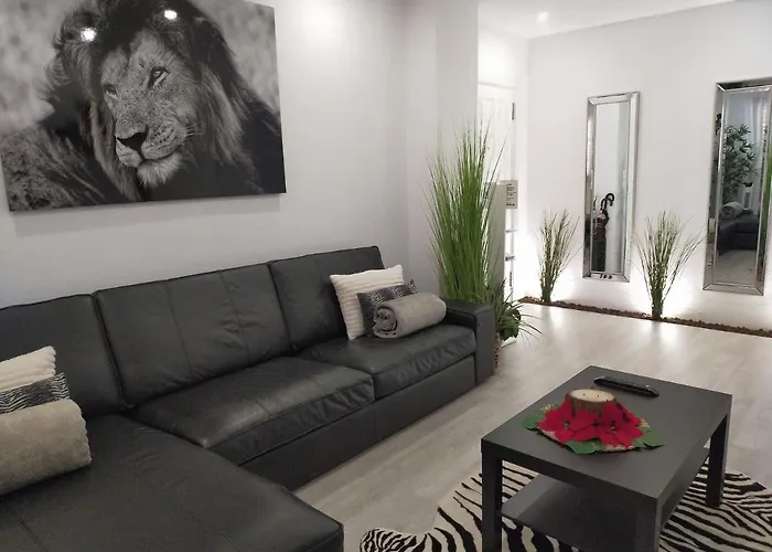 Plaza San Marcos Casco Hstorico Con Parking * Икод-де-лос-Винос