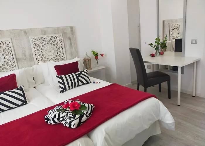 Plaza San Marcos Casco Hstorico Con Parking * Икод-де-лос-Винос